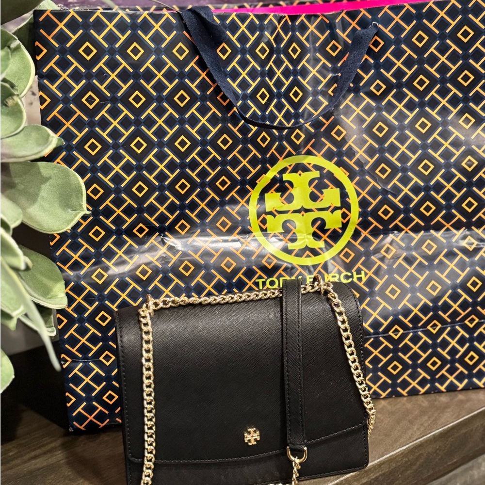 Authentic Tory Burch Emerson Black Crossbody with Gold Chain